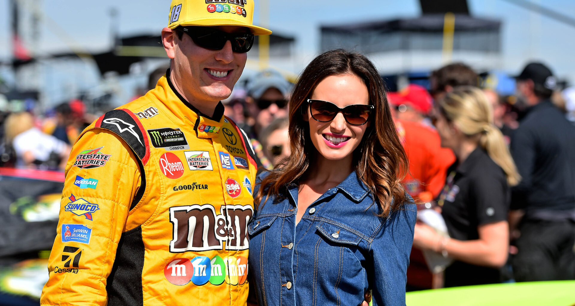 NASCAR: 1000Bulbs.com 500 - Source: Imagn