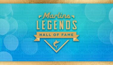 Jeff Conine is inducted into the Marlins Legends Hall of Fame