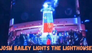 Josh Bailey lights the lighthouse at the New York Islanders season opener - October 2024