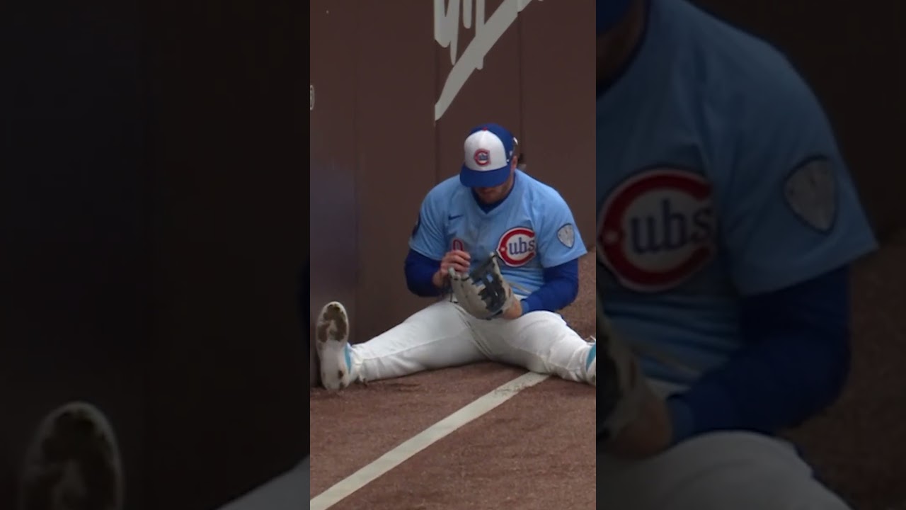 Ian Happ LAYS OUT 🤯