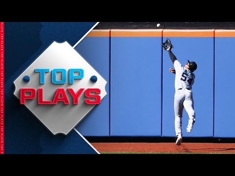 Top MLB Plays of 4/9 (Elly De La Cruz flashes the leather, Mookie's LONG throw, and MORE)!