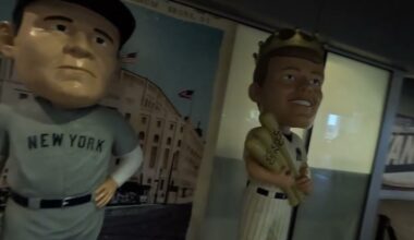 Tour of New Yankee Team Store YANKEES VS Arizona Diamondbacks 4 2 25