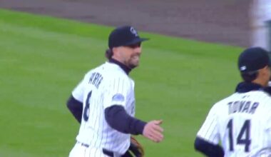 Rockies turn a 5-4-3 Triple play!