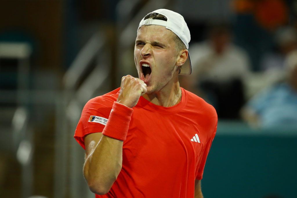 Photo by Leonardo Fernandez/Getty Images