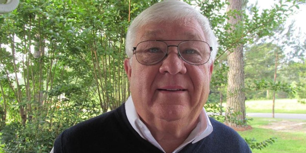 Sideline View with Dale McKee