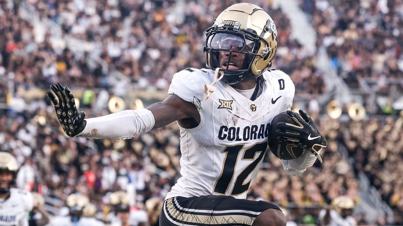 "We would not be afraid to play him on both sides of the ball," Giants general manager Joe Schoen on Hunter