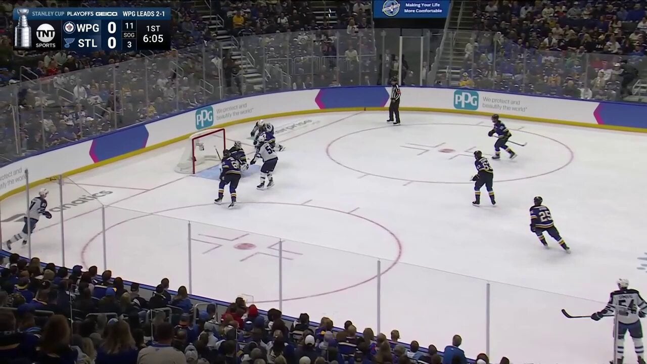 Kyle Connor gives Jets a 1-0 lead