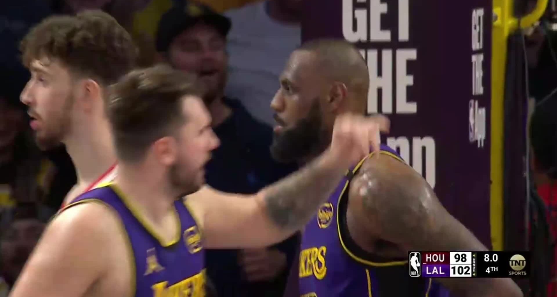 [Highlight] Huge weakside block by LeBron with 8s remaining