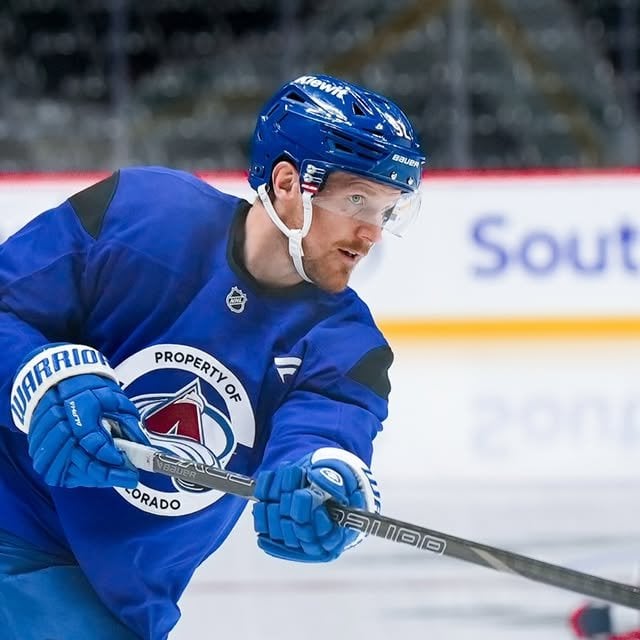 [Colorado Avalanche] Gabriel Landeskog's conditioning loan has been terminated and he will rejoin the Avalanche today.