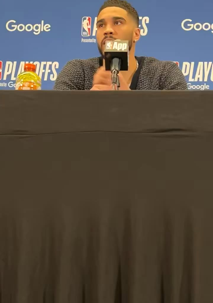 Noa: Jayson Tatum said it was a throbbing sensation for a moment. But “It’s clean, I’m good”