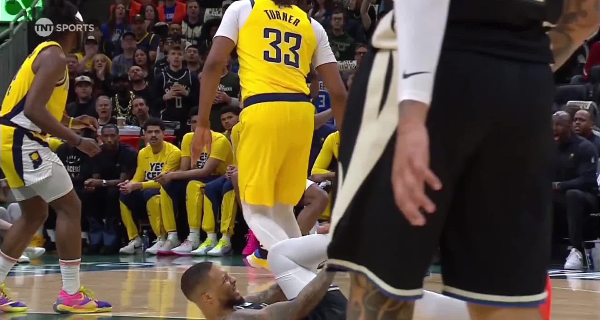 [Injury] Damian Lillard non-contact lower leg injury