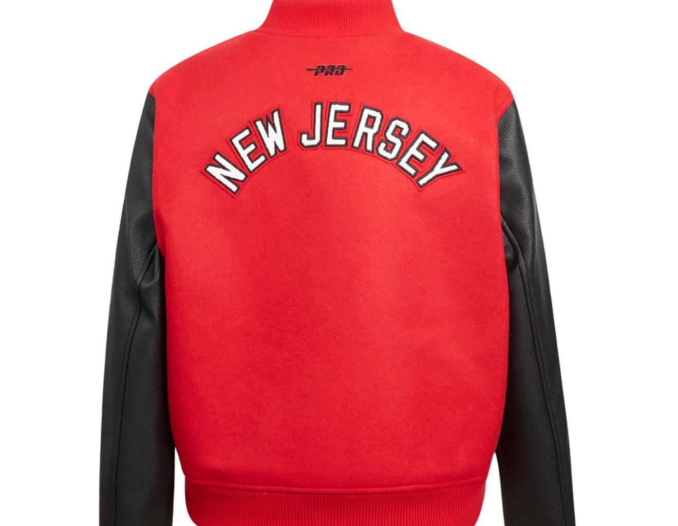 Is this site legit? I want this Devils jacket