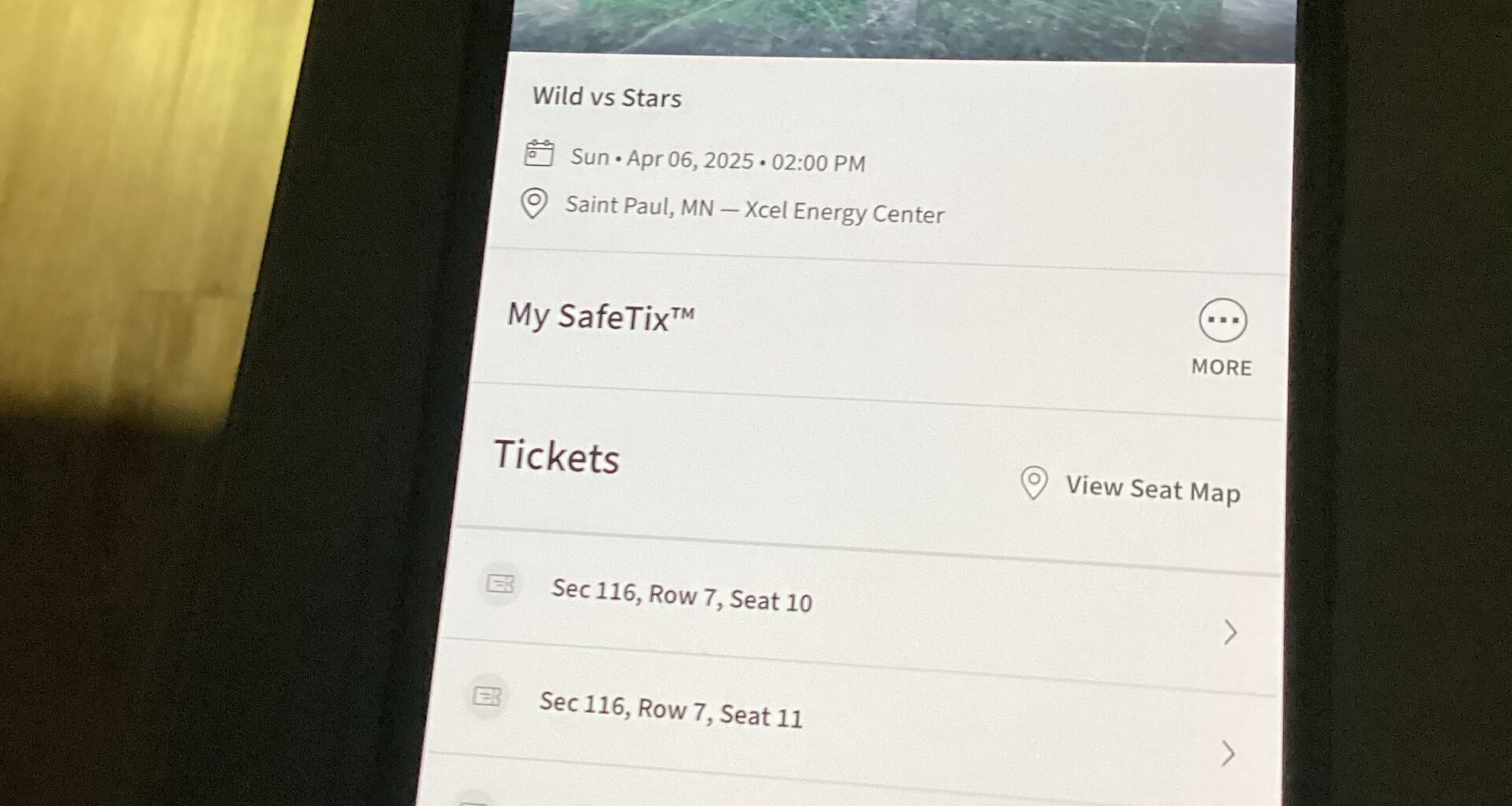 Starsbro coming in peace.  Free tickets for Sunday’s tilt