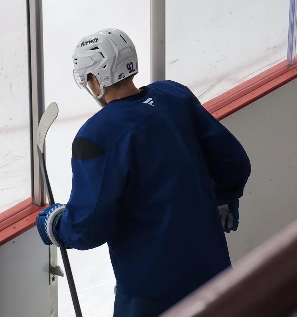 Captain Landy looking great at practice again today