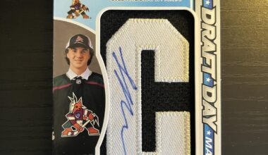 Collectable Logan Cooley Auto Patch 11/35 for Sale