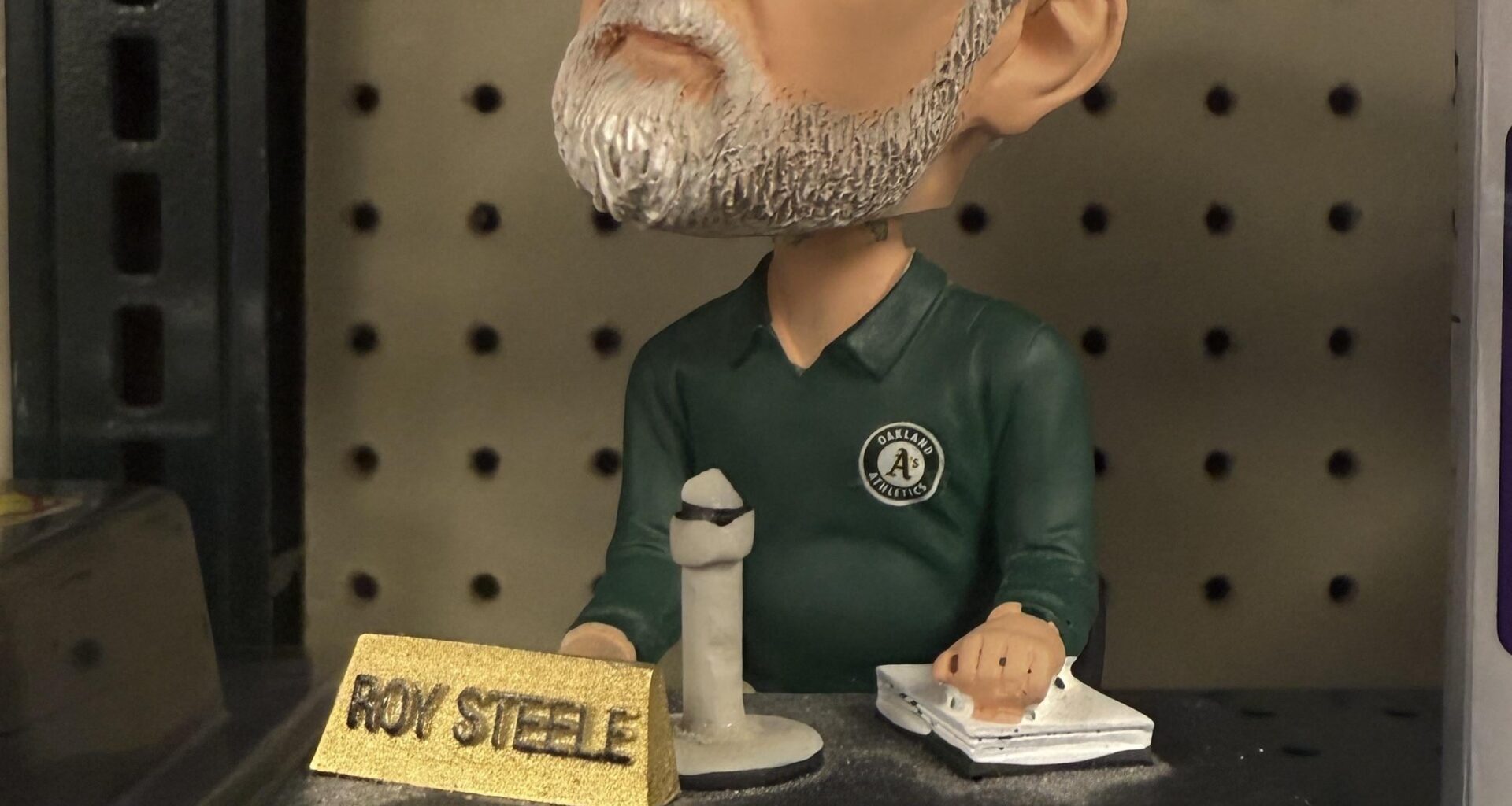 Behold, the bobblehead of Steele!
