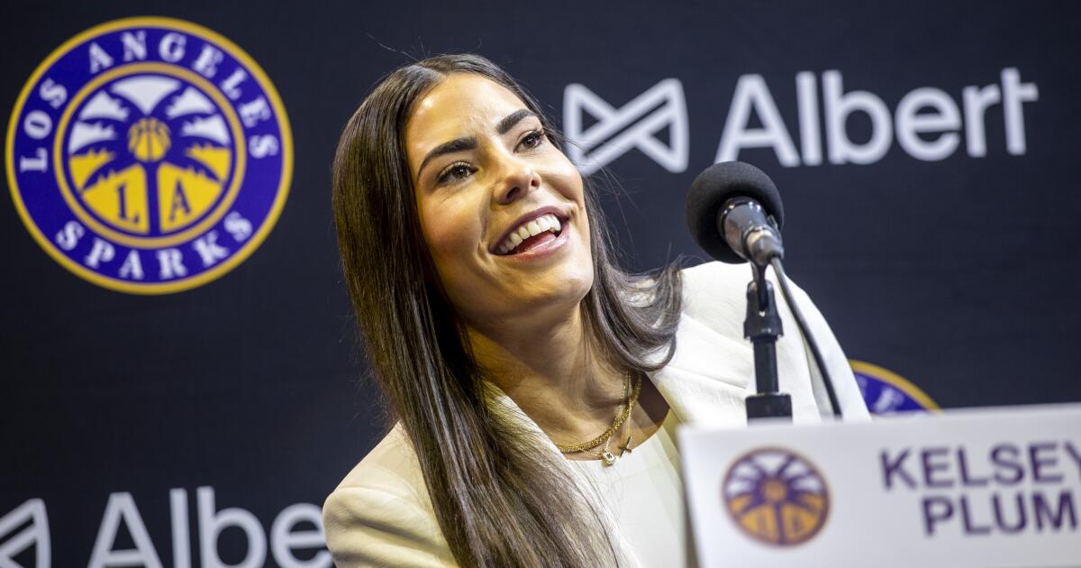 Kelsey Plum ready to be part of the Sparks culture change