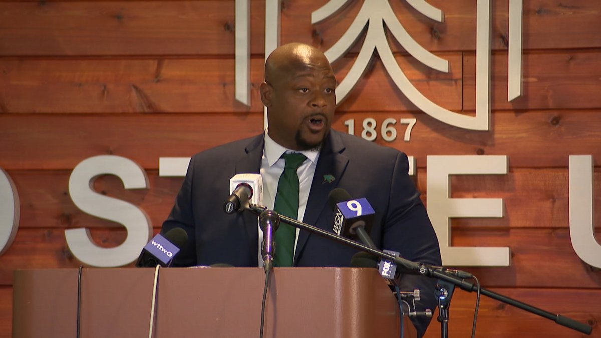 Bobby Rome II named first-ever football coach at Chicago State University – NBC Chicago