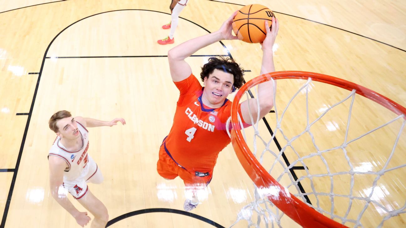 Ian Schieffelin takes Dabo Swinney offer, joins Clemson football