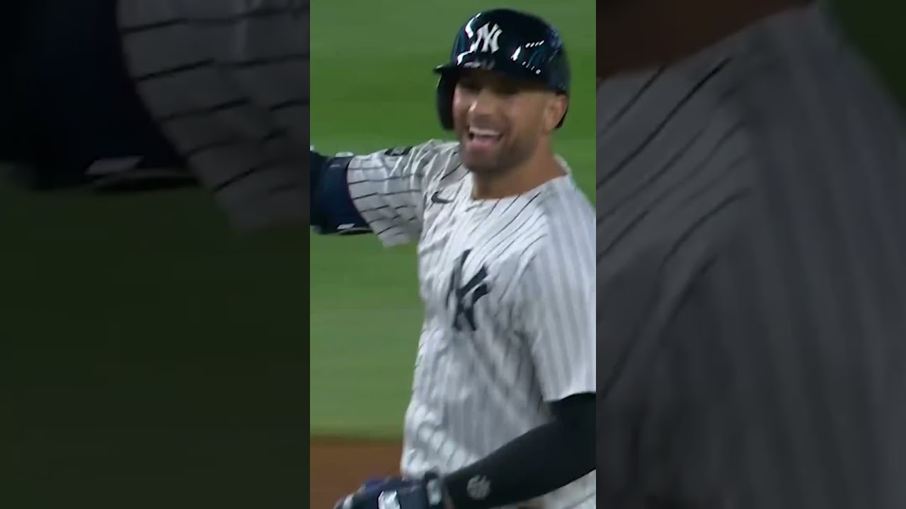 First career walk-off for Escarra 🔥