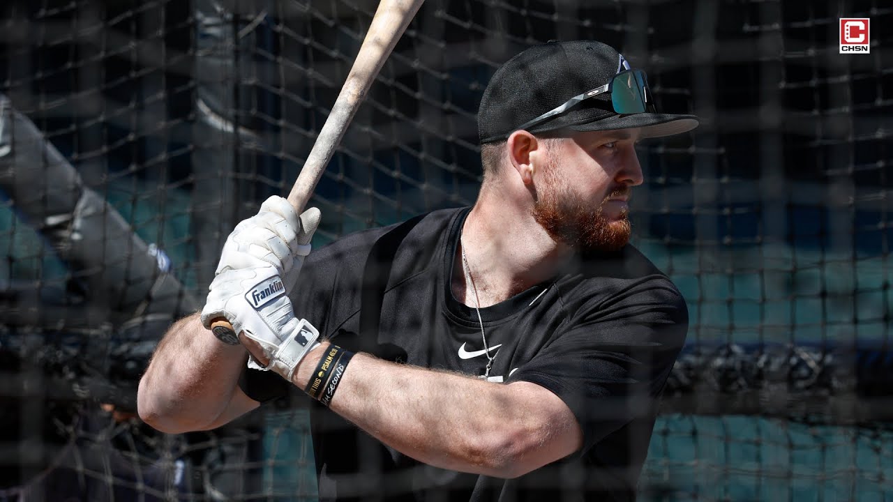 Tim Elko First MLB Home Run Powers White Sox vs. Marlins, 4-2