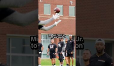 The only 9 to 5 you like to see on a Monday  #football #nflfranchise #falcons #atlantafalcons