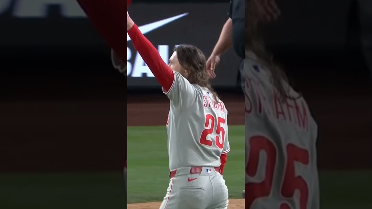 Johan Rojas! Great catch! #mlb #baseball #sports #philadelphia #phillies #oakland #athletics