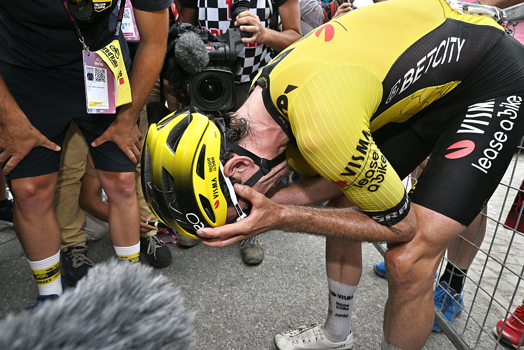 SESTRIERE VIALATTEA ITALY MAY 31 Final overall winner Simon Yates of Great Britain and Team Visma Lease a Bike reacts after the 108th Giro dItalia 2025 Stage 20 a 2053km stage from Verres to Sestriere Vialattea 2036m UCIWT on May 31 2025 in Sestriere Vialattea Italy Photo by Dario BelingheriGetty Images
