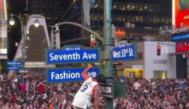 Ludicrous scenes outside of MSG still after the Knicks won Game 6