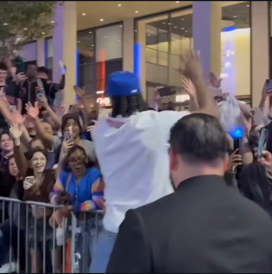 THE BIG SNEEZE WAS OUTSIDE CELEBRATING WITH HIS HOMETOWN AFTER THE DUB