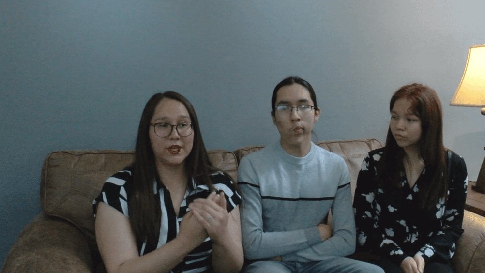 Blackfeet members sue Washington Commanders over logo