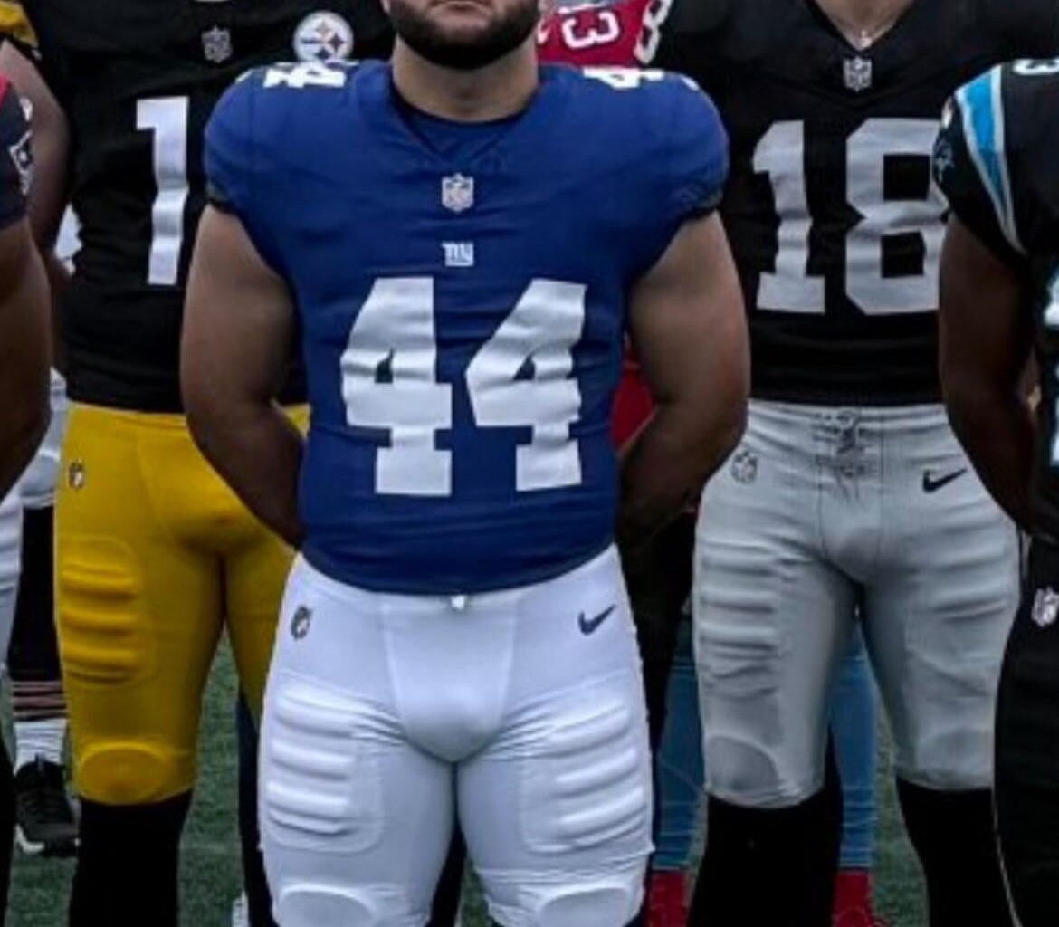 Can Skattebo should play Wolverine