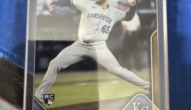 Noah Cameron rookie cards are starting to arrive. I got a gold /50. Anyone else get a good one?