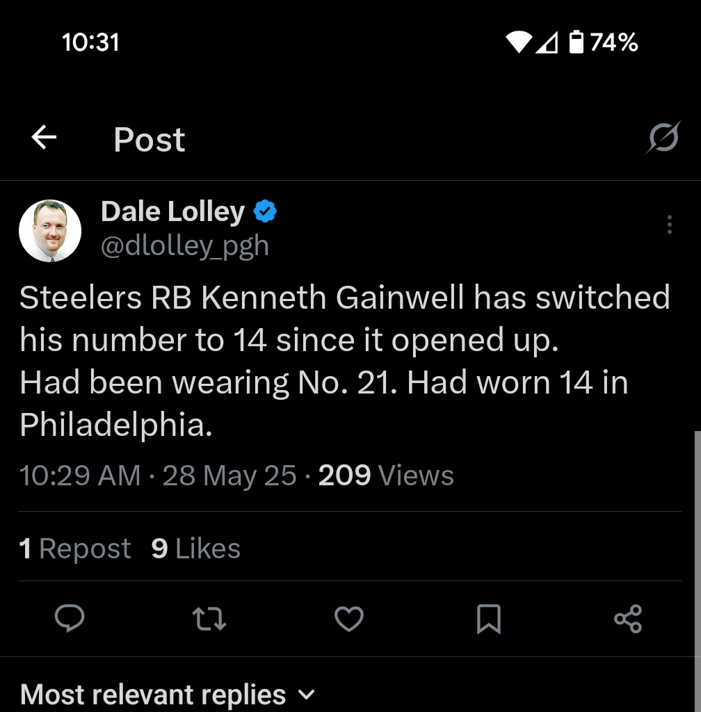 Dale Lolley on X "Steelers RB Kenneth Gainwell has switched his number to 14 since it opened up. Had been wearing No. 21. Had worn 14 in Philadelphia."