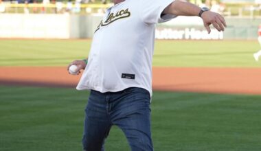 Fat Las Vegas man throws first pitch in Sacramento (new Sac A’s Ace)