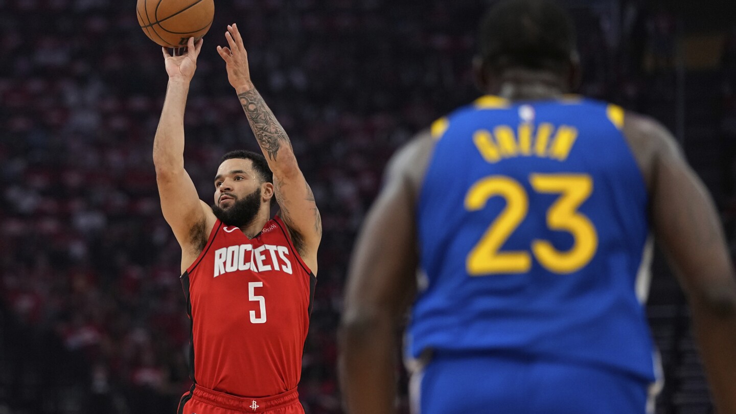 Rockets cruise past Warriors in Game 5 to avoid elimination