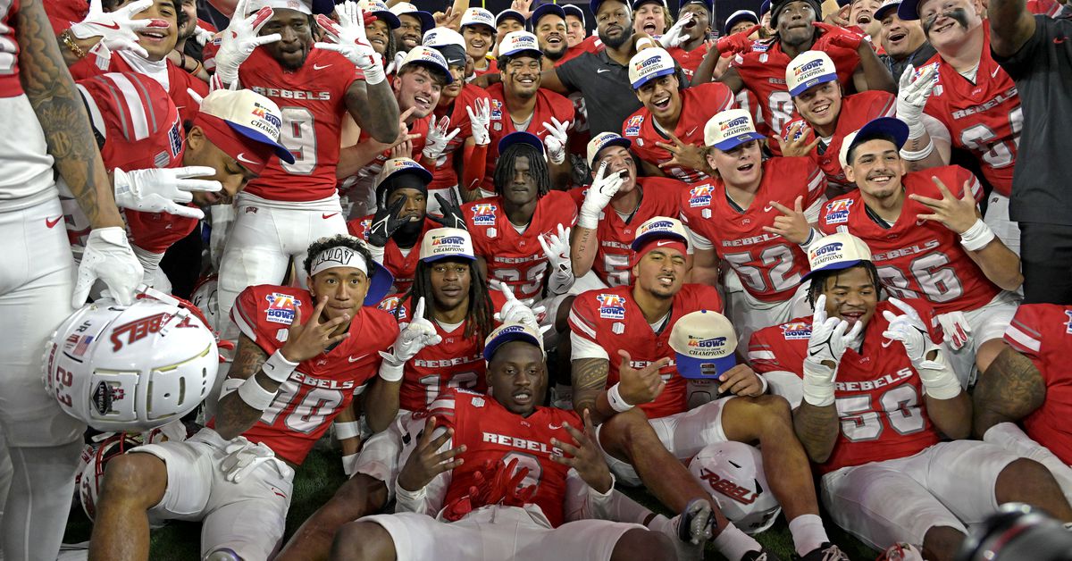 Mountain West Conference: Fresno State Bulldogs baseball, UNLV Rebels