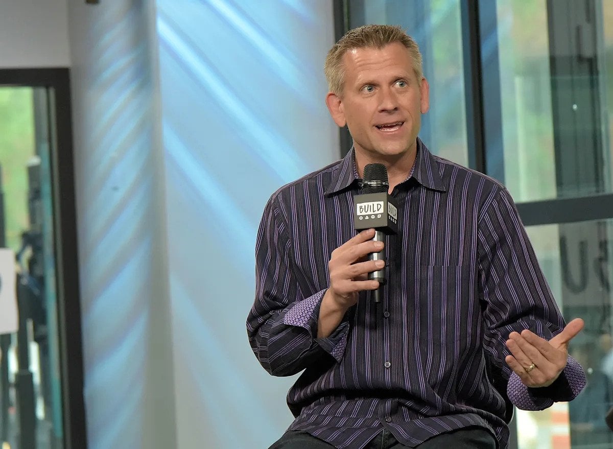 [Yahoo Sports] John Brenkus, founder and host of ESPN's 'Sports Science' show, dies