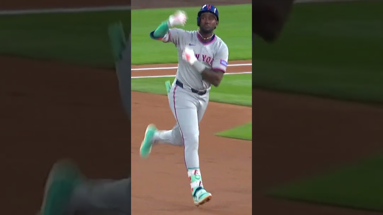 Ronny Mauricio with a 456-foot home run 🤯