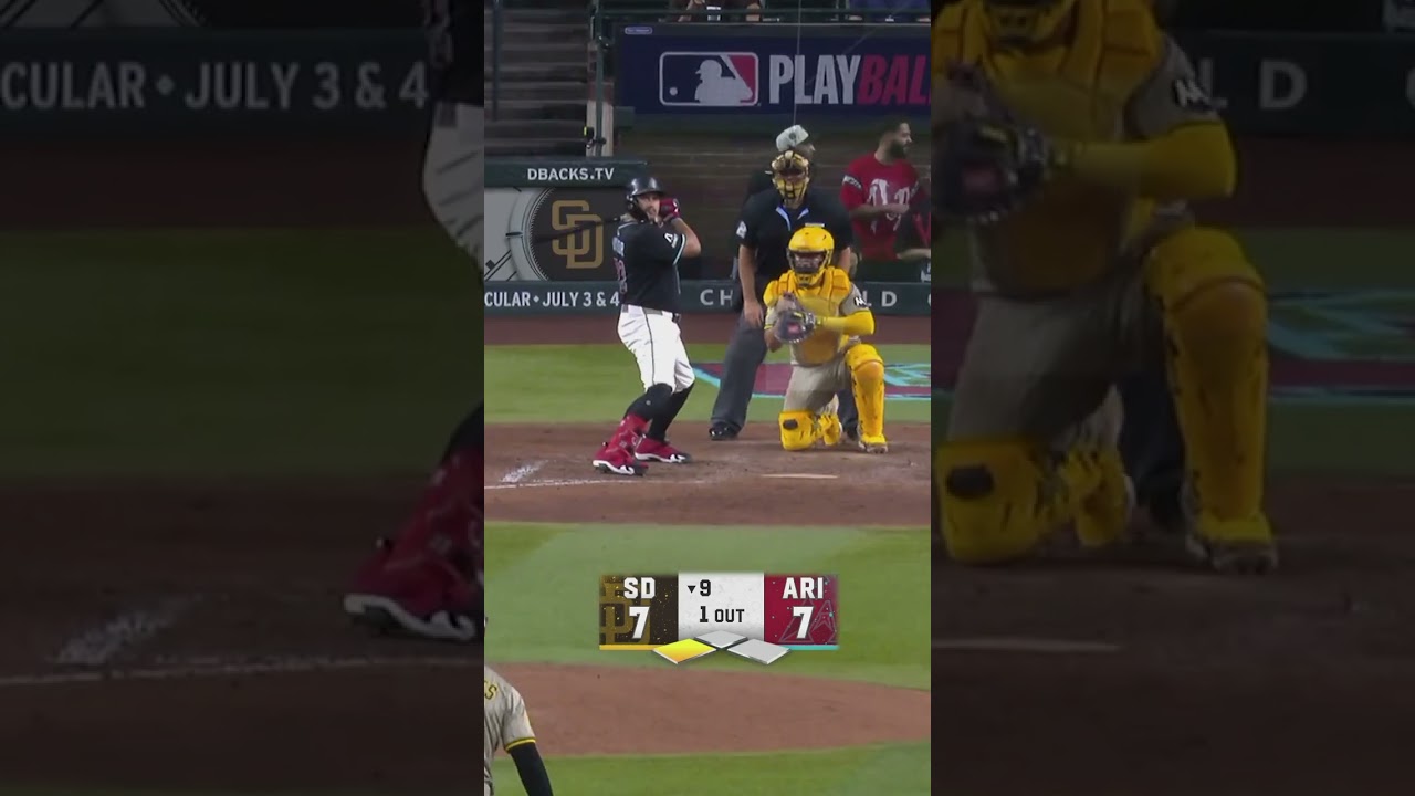 Dbacks score 5 runs in the 9th to pull off the comeback 😱 #dbacks #mlb #comeback