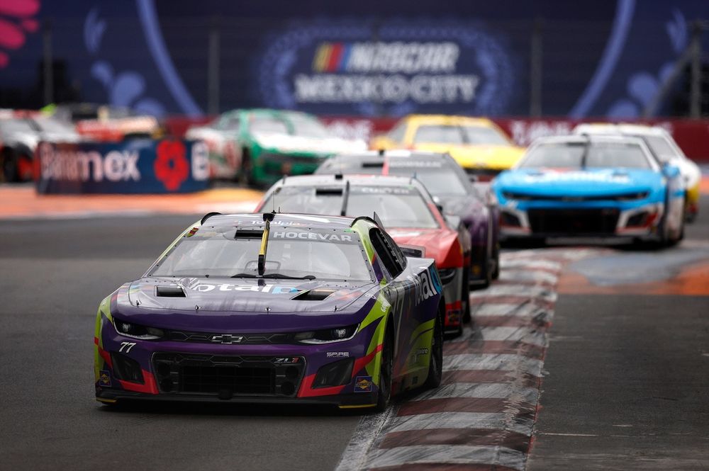 Carson Hocevar, Spire Motorsports Chevrolet