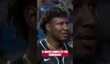 The Diamondbacks score FIVE runs in the 9th for the #walkoff win!