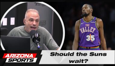 Should the Phoenix Suns wait until the season starts to trade Kevin Durant?