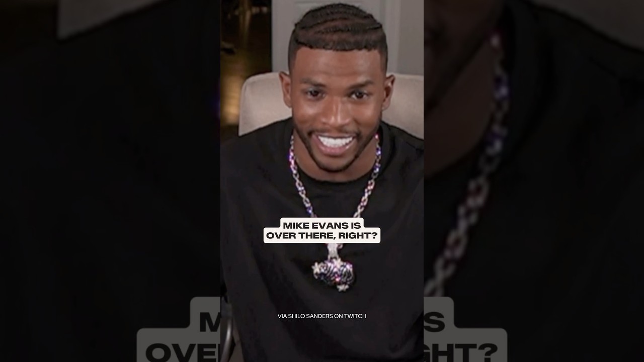 M1K3 = A living legend 🫡 #mikeevans #shilosanders #buccaneers #nfl #touchdown #highlights #football