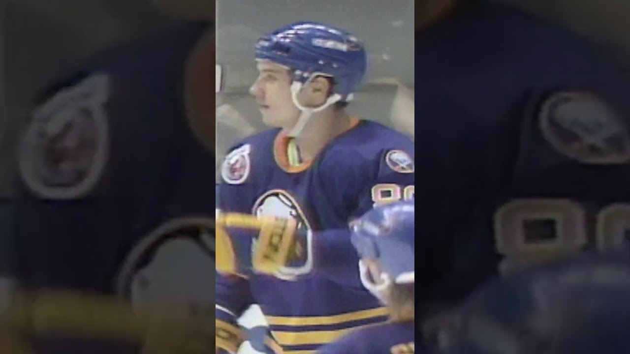 Alexander Mogilny FINALLY a Hall of Famer 🥳