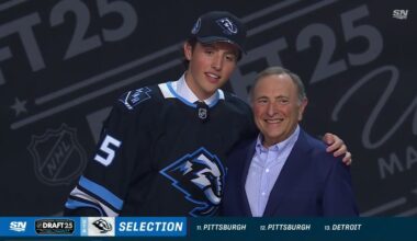 Repêchage LNH 2025: Caleb Desnoyers repêché 4e / 2025 NHL Draft: Caleb Desnoyers drafted 4th