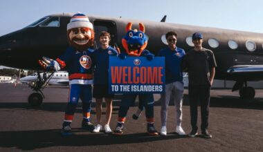 Our first rounders are on the Island, after flying private on Darche Force One 😎