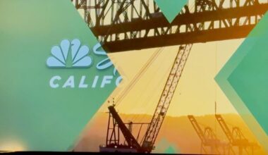 Don’t tell NBC Sports CA they’re still reppin’ Oakland cranes in their A’s commercial