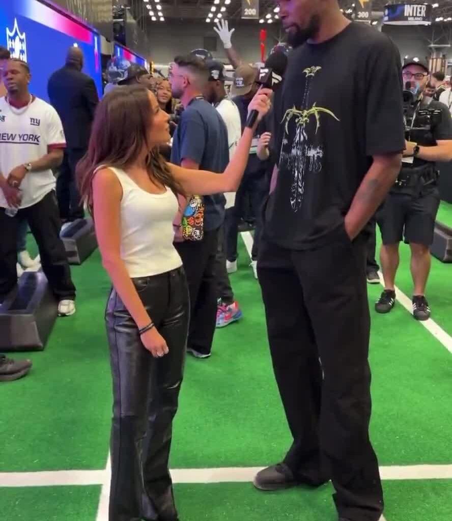 Kevin Durant says that Suns fans wanted him gone so he left. Kay Adams: “A lot of heartbroken Suns fans right now. What would you like to say? Kevin Durant: “I mean, they wanted me to go. I’m glad they got what they wanted and I got what I wanted, so good luck to them”