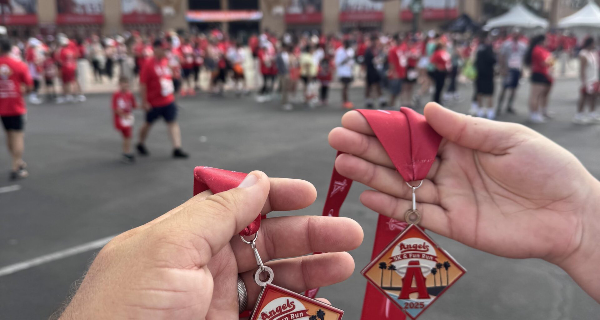 Shoutout to all the runners at the stadium this morning!